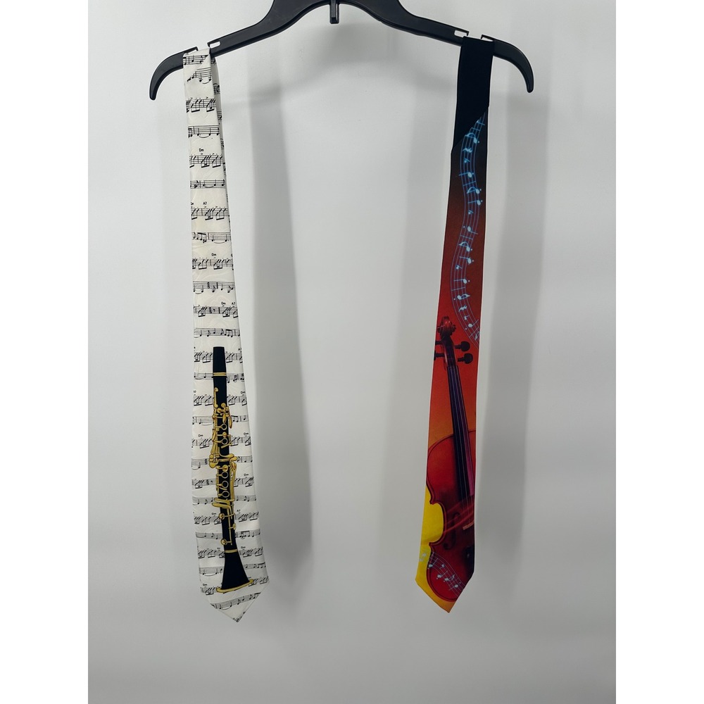 Musical‎ Ties